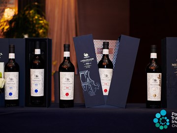 Prize-Auswan wine